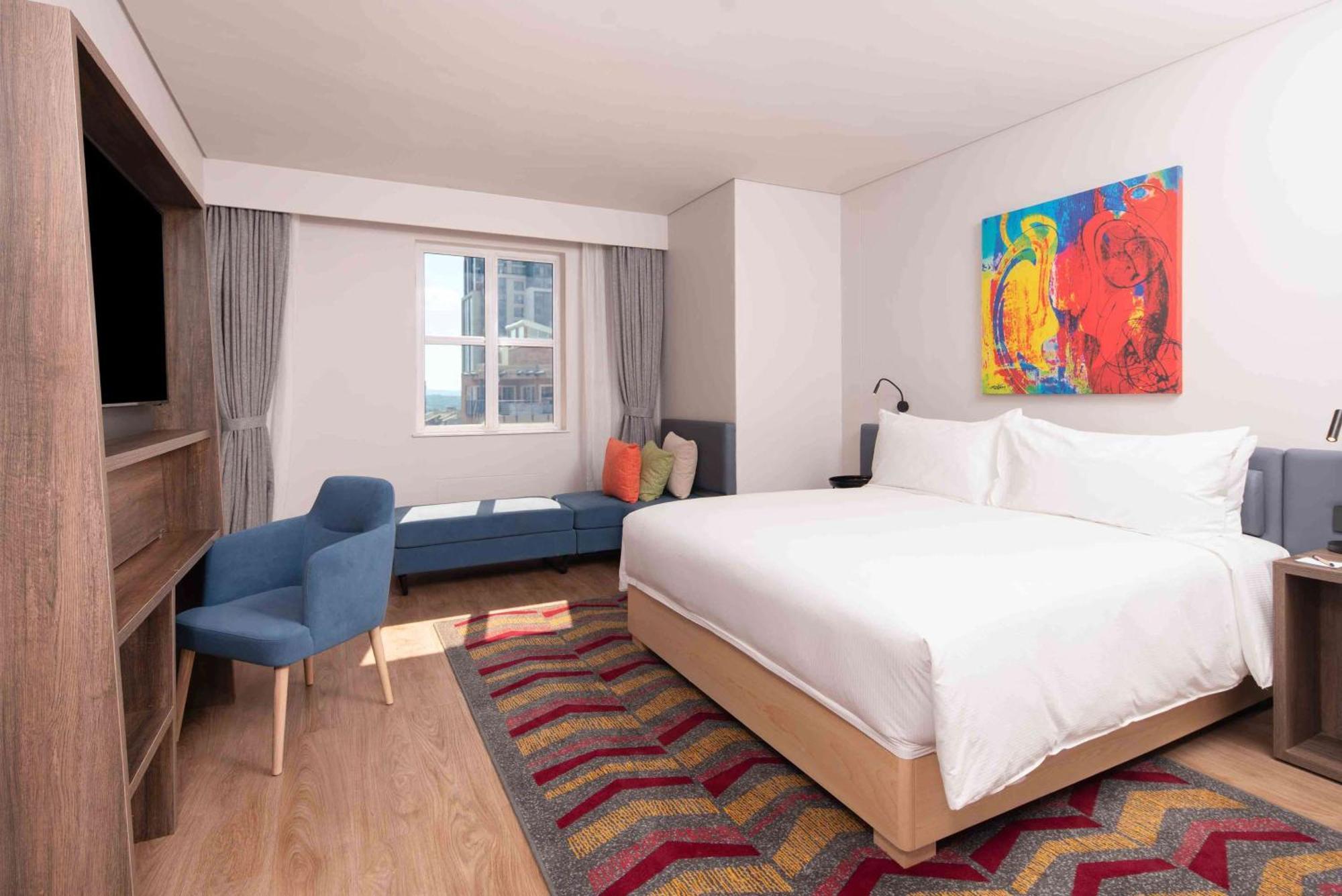 Hampton By Hilton Sandton Grayston Hotel